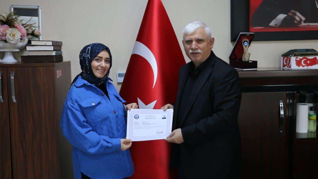 Fatma Gamze Öğretmenin başarılı çalışmaları devam ediyor
