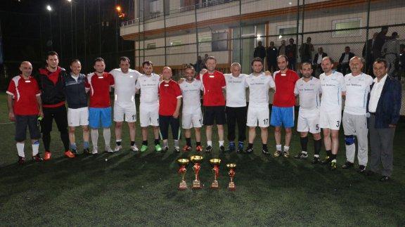 Bahar Futbol Turnuvasında Şampiyon Kayıobası Spor