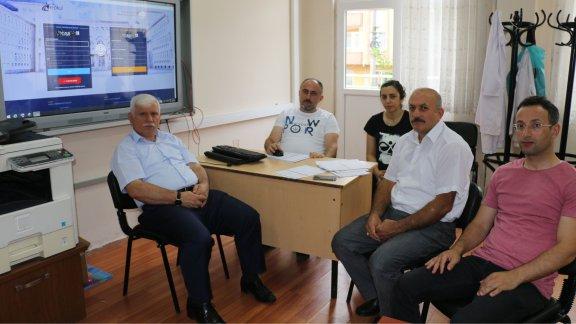 Müdür Kabahasanoğlu Ortaöğretim Tercih Komisyonlarını ziyaret etti