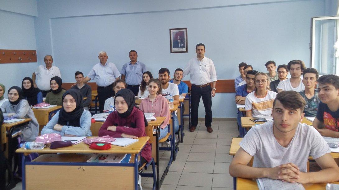 Kaymakam Fırat'tan Solaklı Fen Lisesi öğrencilerine moral ziyareti