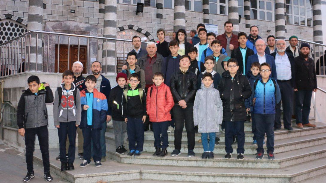 Ali Yeşilyurt İHO'da babalar ve çocukları camide buluşuyor