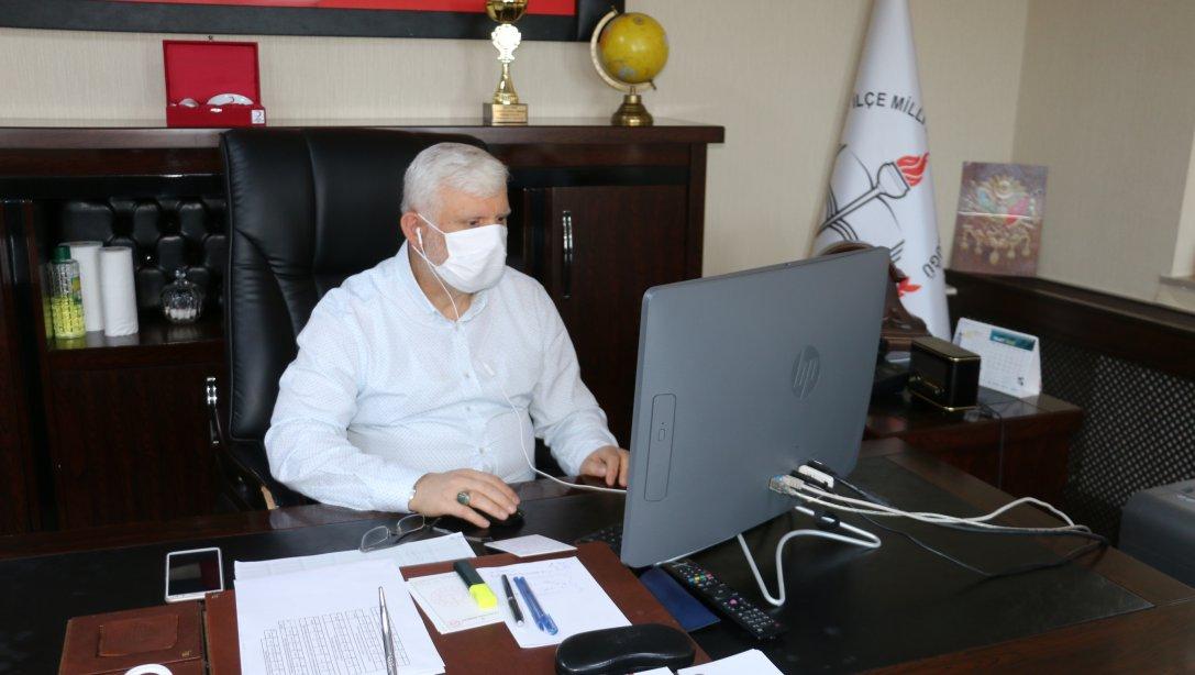 Müdür Kabahasanoğlu müdürlerle video konferansla buluştu