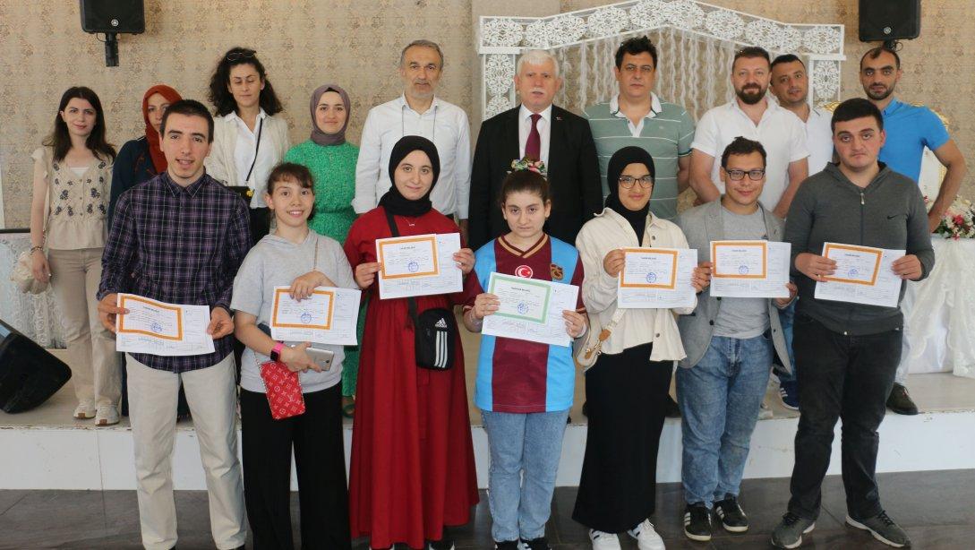 Yakup Türköz Özel Eğitim Okulundan kahvaltılı  karne programı