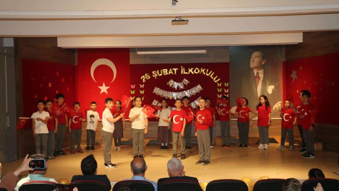 Of'ta Atatürk ve Kurtuluş Savaşı konulu şiir dinletisi