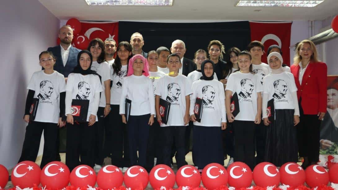 Eskipazar İlk/Ortaokulunda  Cumhuriyet Bayramı kutlandı